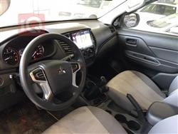 میتسوبیشی L200